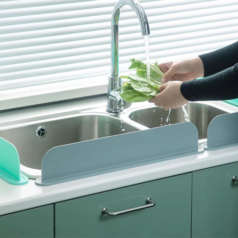 Eco-Friendly Silicone Sink Splash Guard™