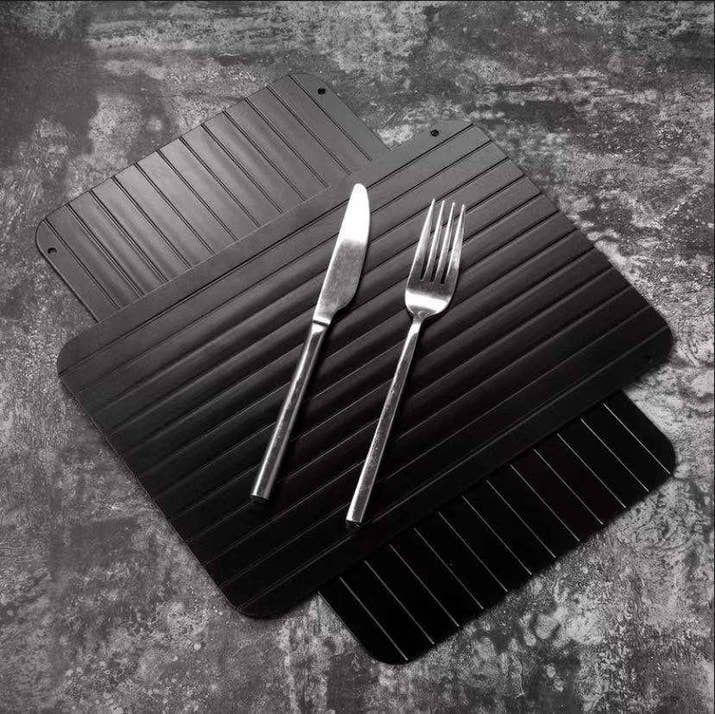 Instant Thaw Defrosting Tray™