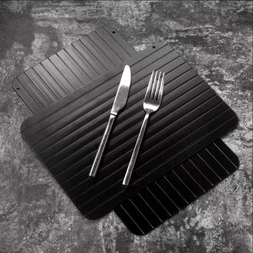 Instant Thaw Defrosting Tray™